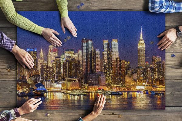 New York City, New York Night View Of Skyline Jigsaw Puzzle Set