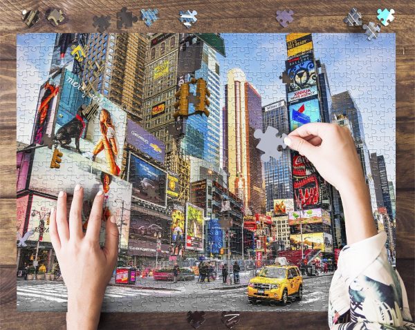 Times Square Jigsaw Puzzle Set