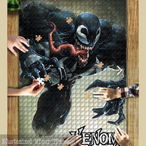 Venom Leap Jigsaw Puzzle Set